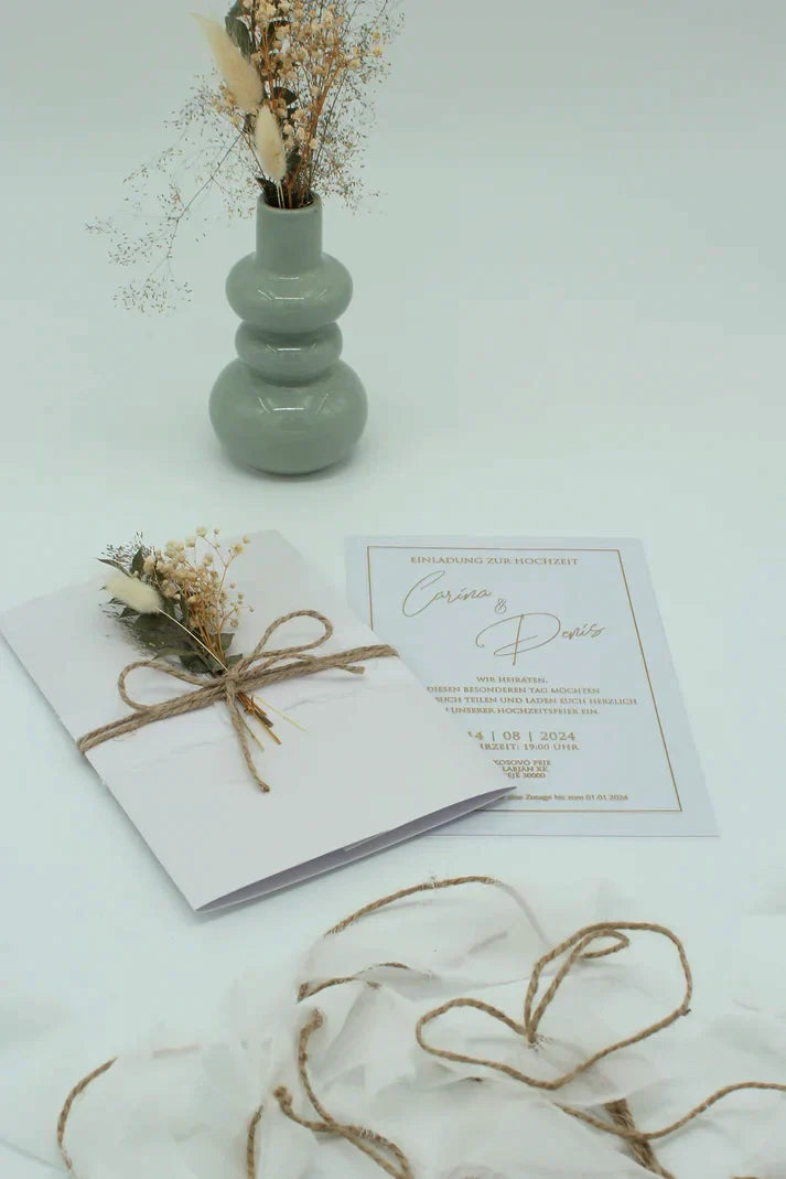 Invitation de mariage de luxe avec fleurs séchées