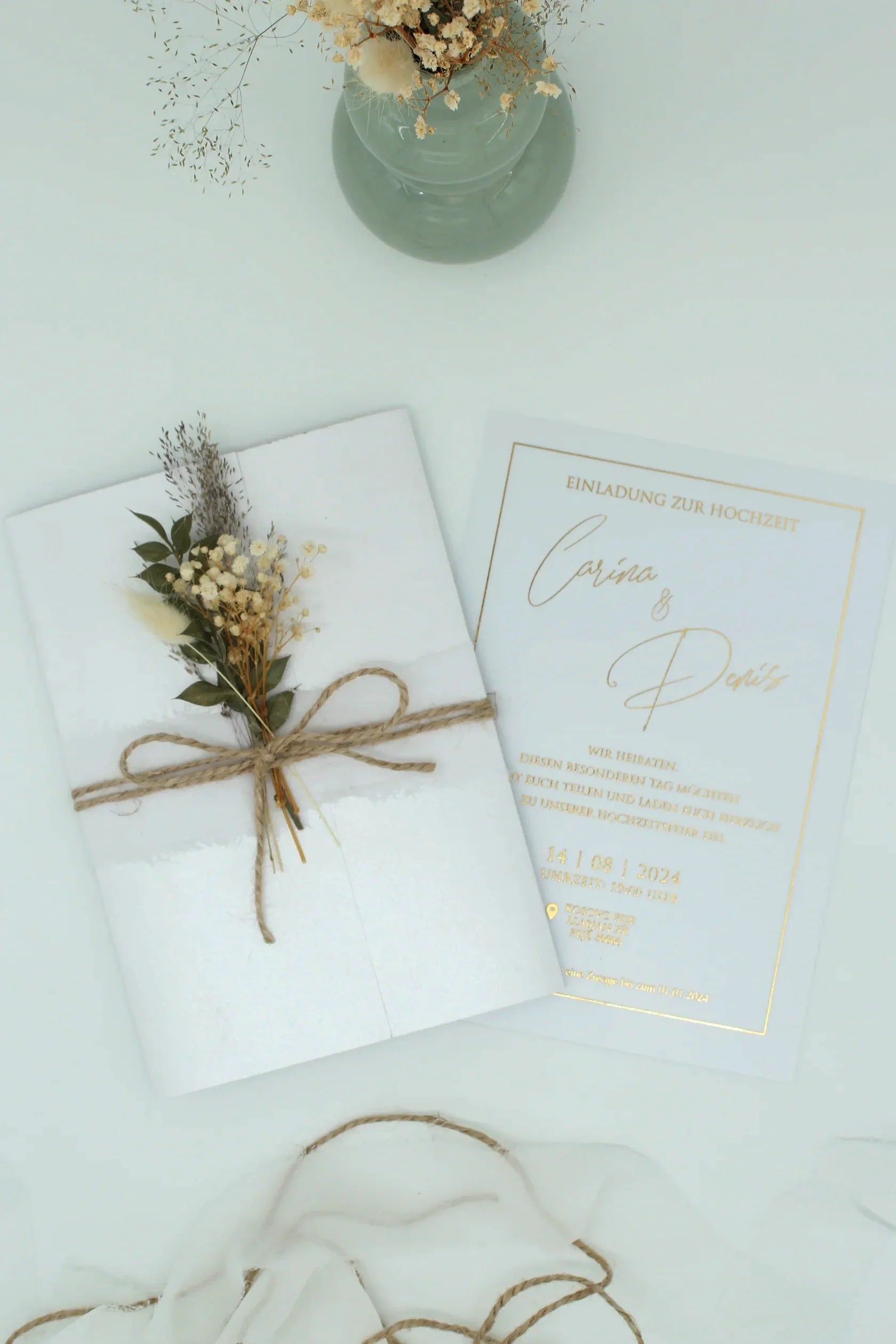 Luxury Wedding Invitation with Dried Flowers
