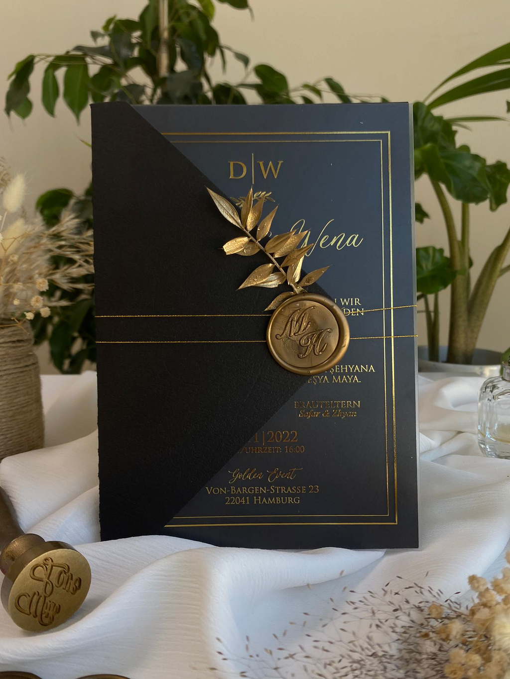 Luxury Wedding Invitation in Black with Gold Ring