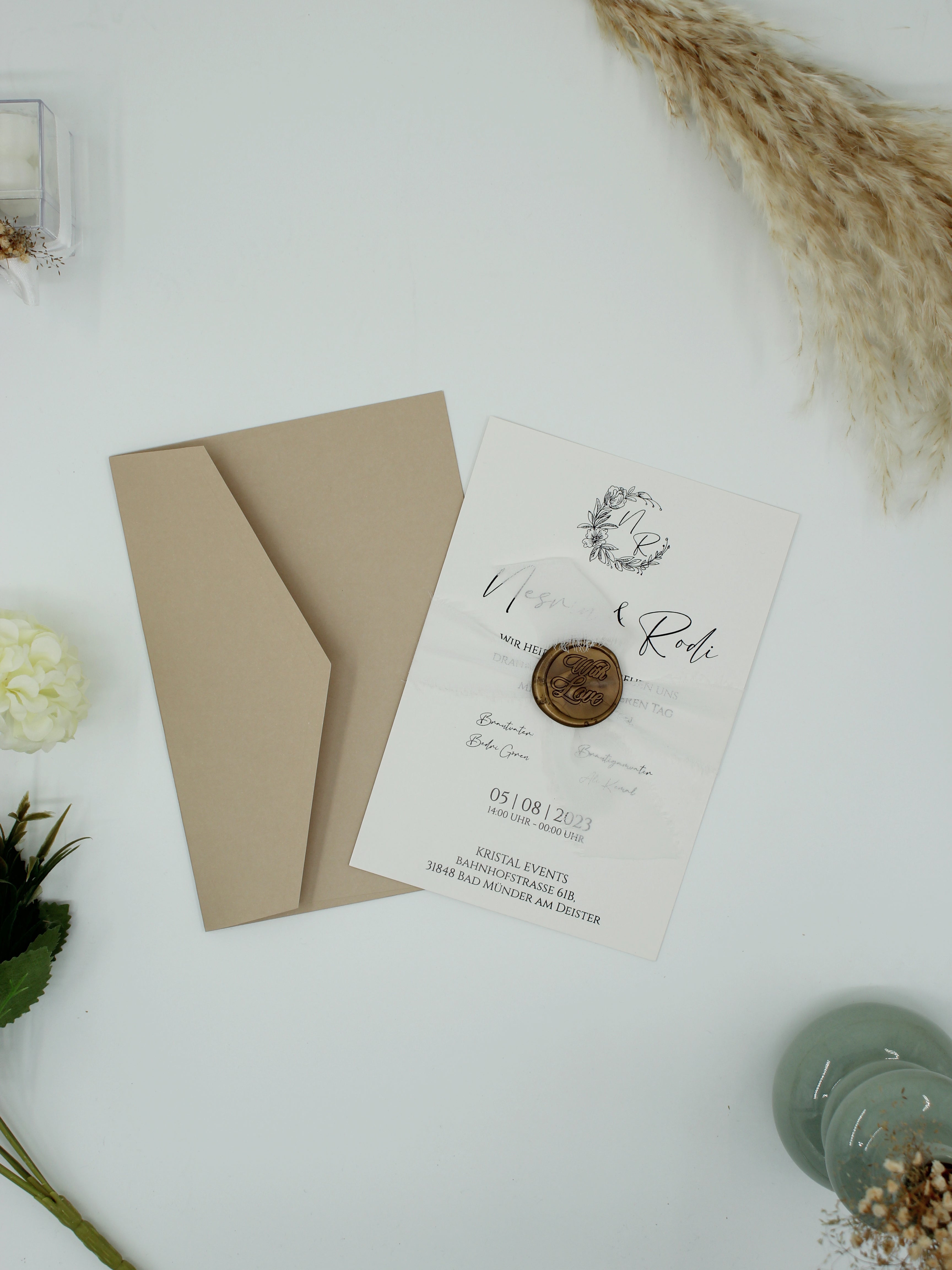 Vintage Wedding Invitation in White with Kraft Paper