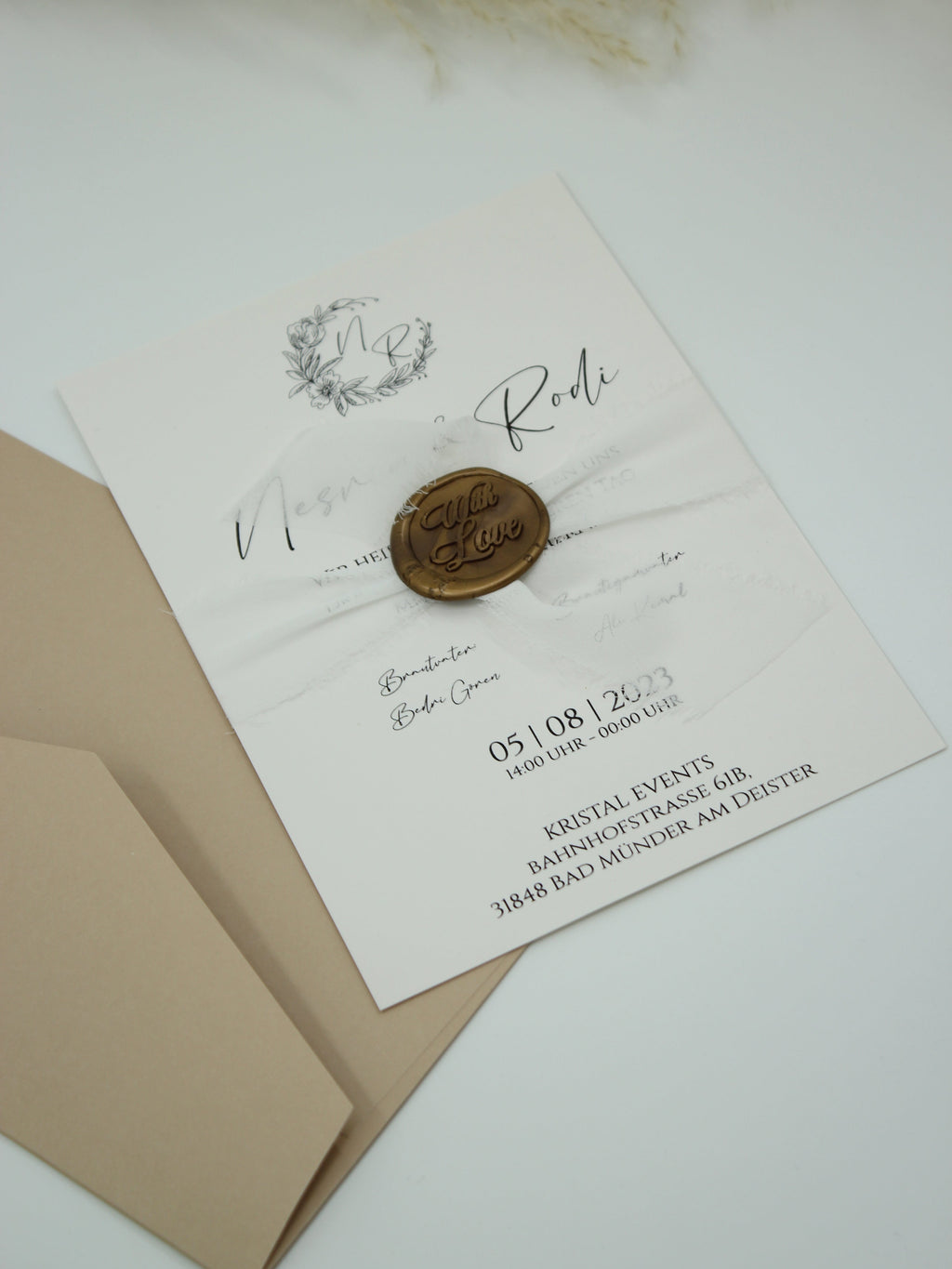 Vintage Wedding Invitation in White with Kraft Paper