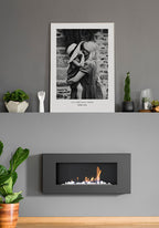 Beste mama personalisiertes Poster schwarz-weiß mit Bild über Kamin