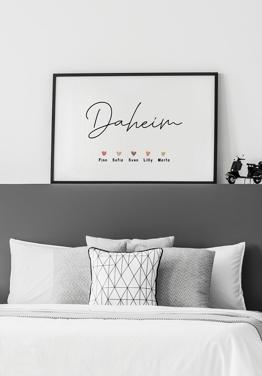 Personalisierbares Poster Daheim im Schlafzimmer