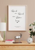 Hand in Hand ein Leben lang Poster Zuhause