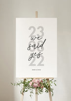 Hochzeitsposter 'we said yes' mit Datum und Namen zur Hochzeit
