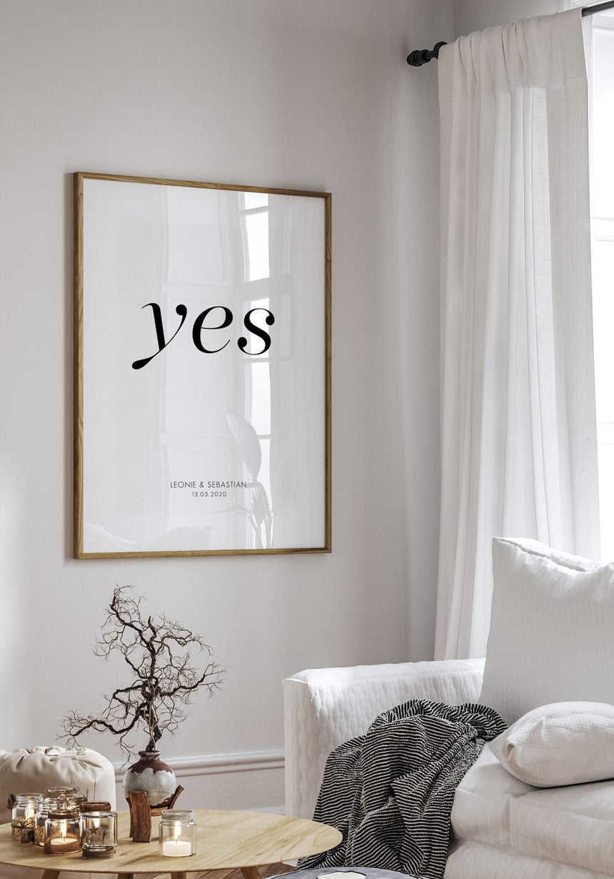 Yes personalisierbares Poster im Wohnzimmer