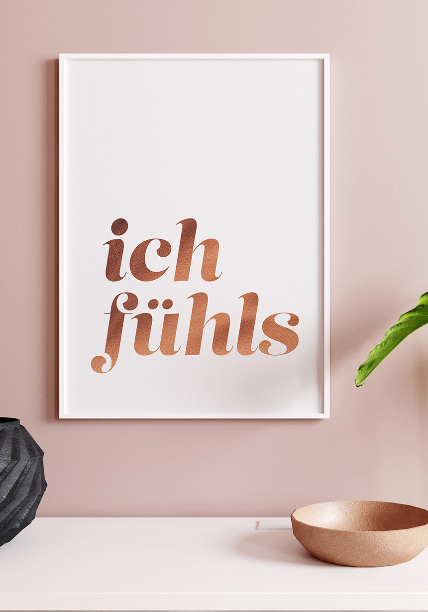 Spruch Poster I feel rosé on pink wall