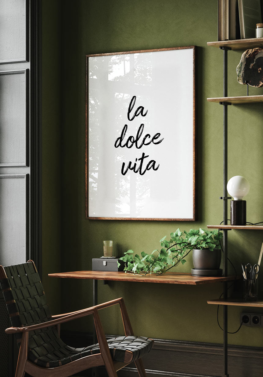 Poster la dolce vita typography on green wall