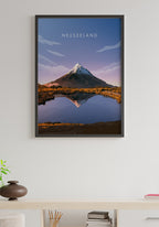 Illustrated poster New Zealand with volcano wall deco