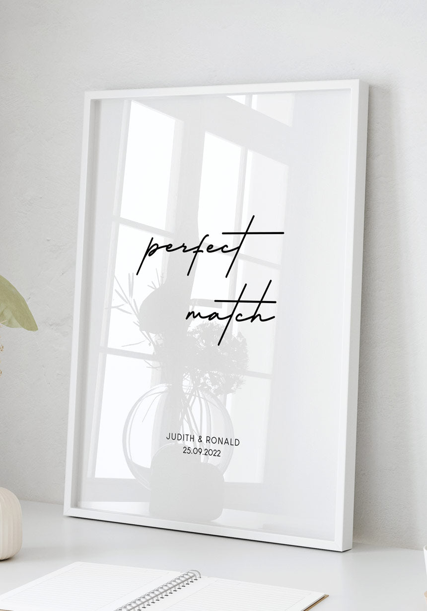 Perfect Match - Personalisierbares Poster mit Rahmen