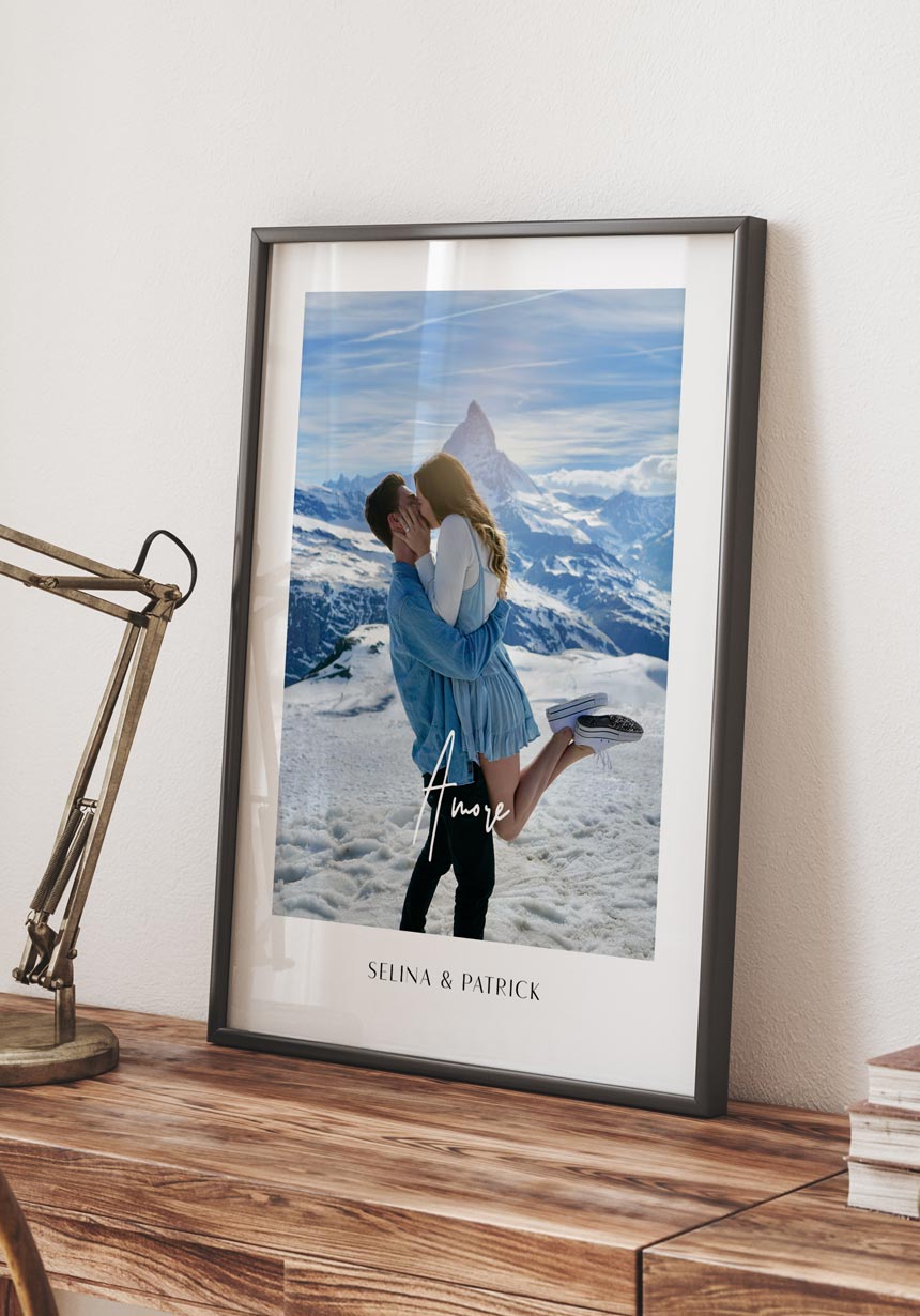 Personalisiertes Poster mit der Schrift Amore als Geschenk