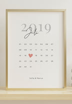 Personalisierbares Poster Kalender Jahrestag im goldenen Rahmen
