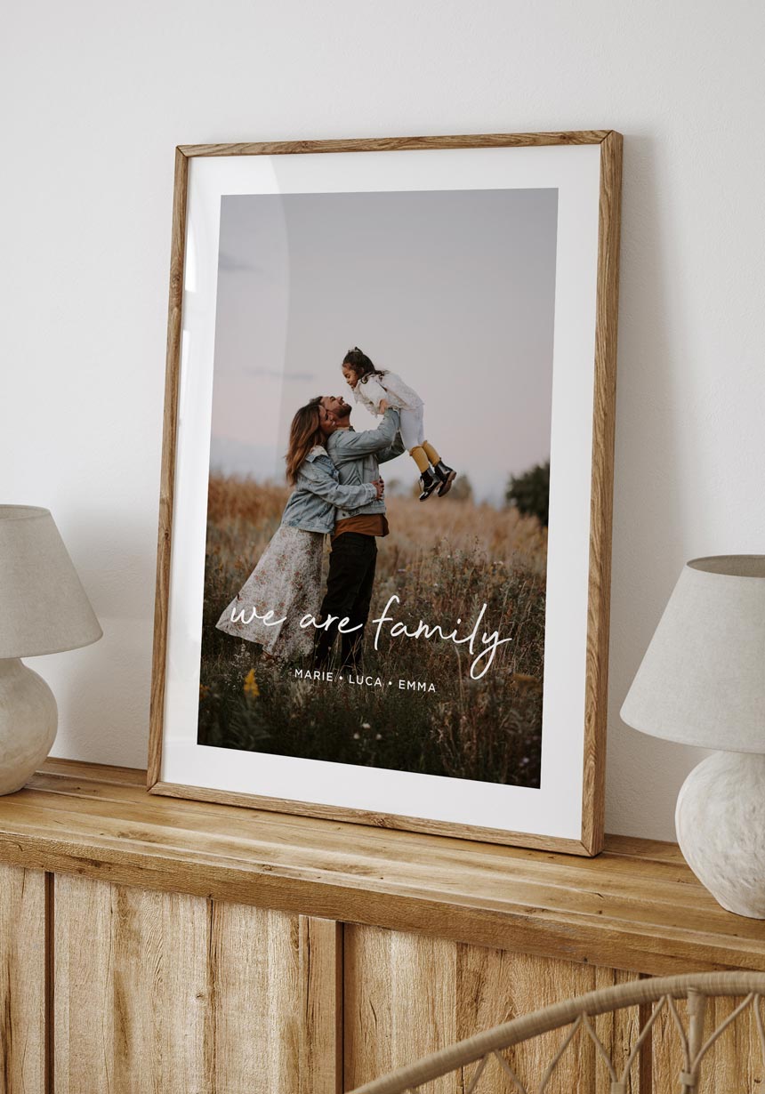 We are family mit Bild - Personalisiertes Poster im Rahmen