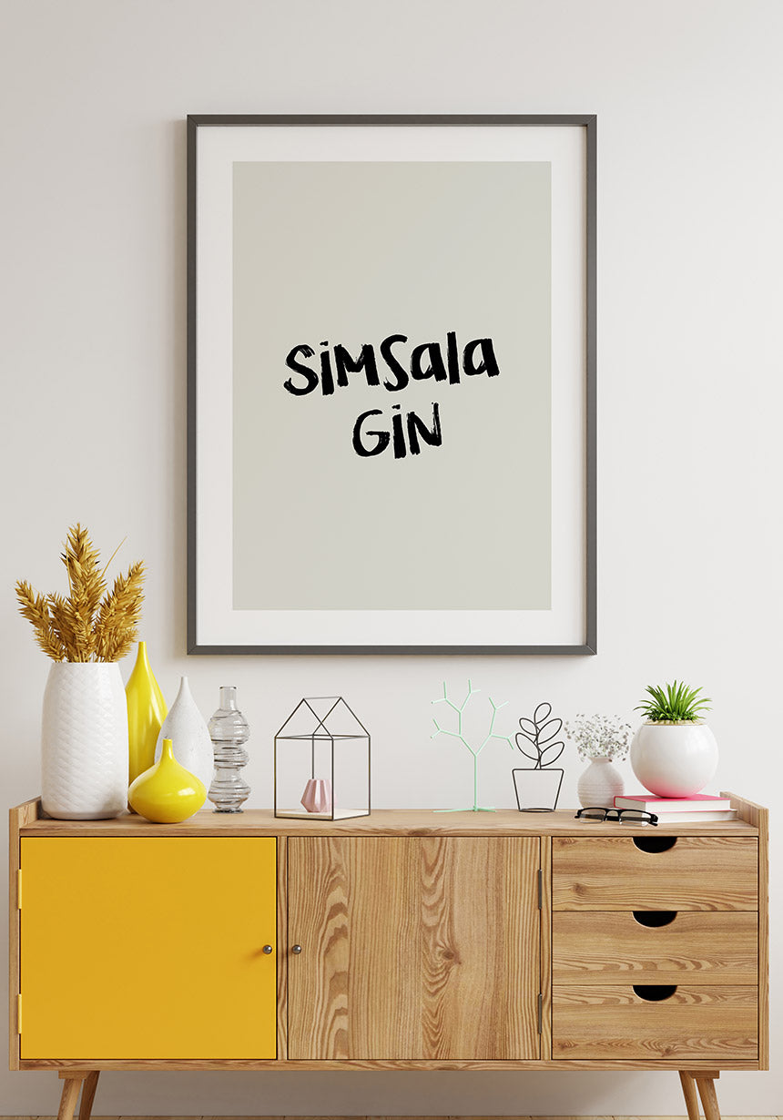 Poster Simsala Gin on sideboard