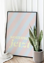 Poster Spruch Summer Now Pastel world in black frame