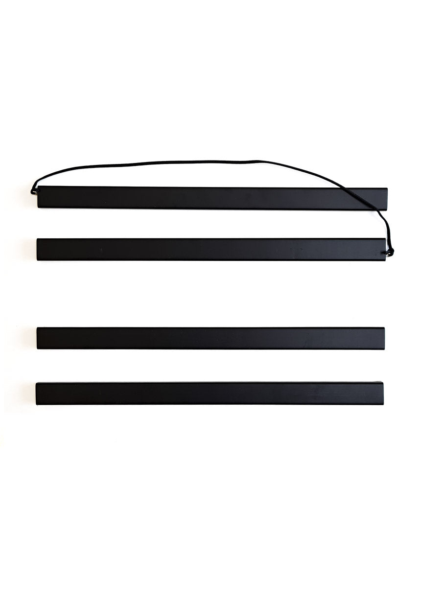 Poster bar black with magnets