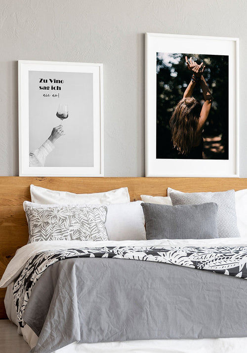 To vino I never say no poster in the frame