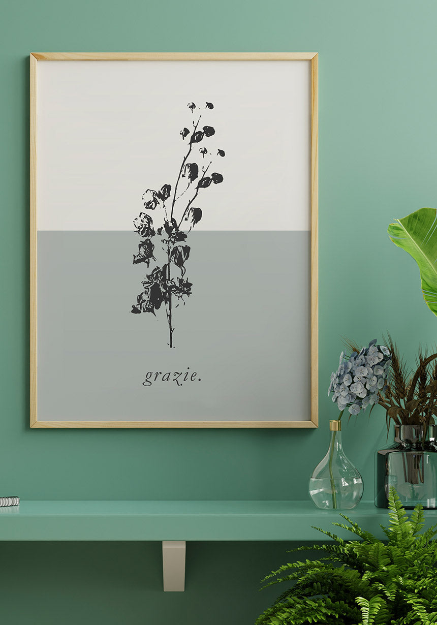 Vintage Poster Blümchen Grazie on green wall